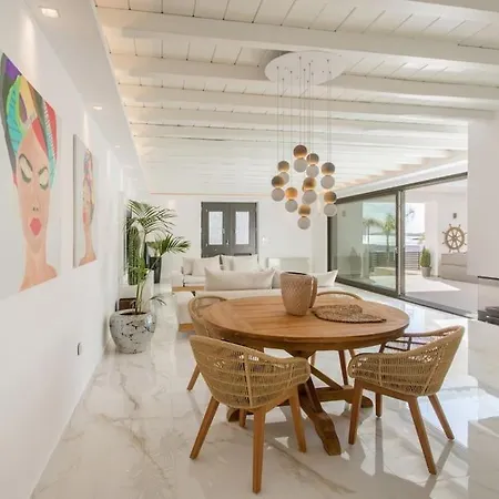 Villa Piso Livadi - 4Br Villa - With Pool & Gym - Casa Olea