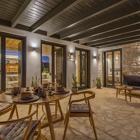 Villa Piso Livadi - 4Br Villa - With Pool & Gym - Casa Olea *