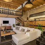- 4br - With Pool & Gym - Casa Olea * Piso Livadi