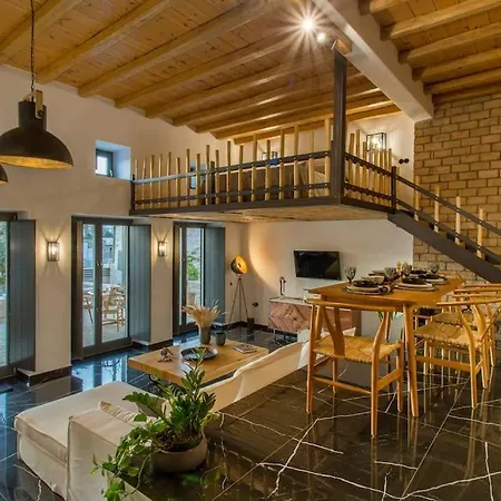 - 4br - With Pool & Gym - Casa Olea Vila